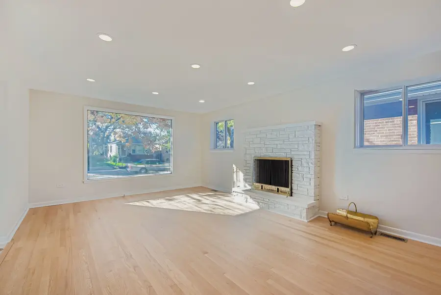 3600 W 115th Street, Chicago, IL 60655 - Image #2