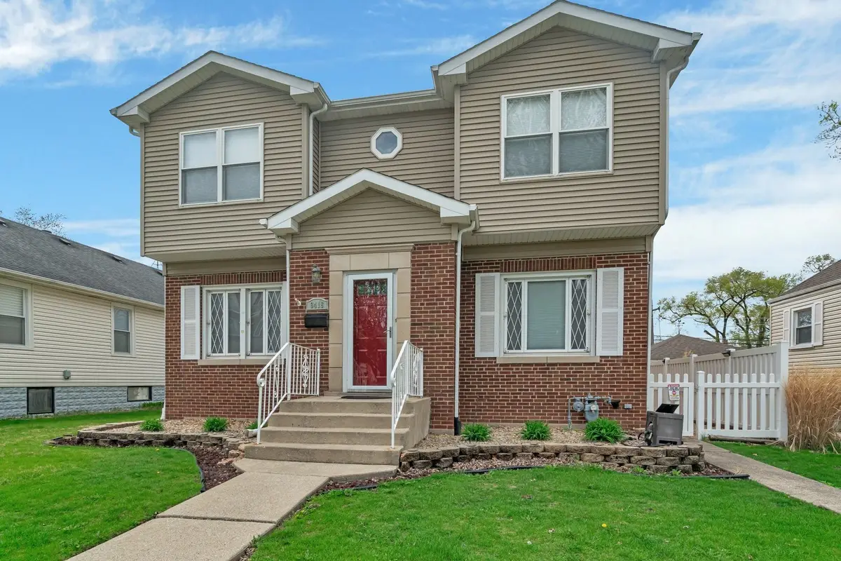 9418 Tulley Avenue, Oak Lawn, IL 60453 - Image #1