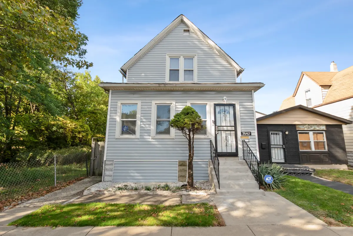 7642 S Dante Avenue, Chicago, IL 60619 - Image #1