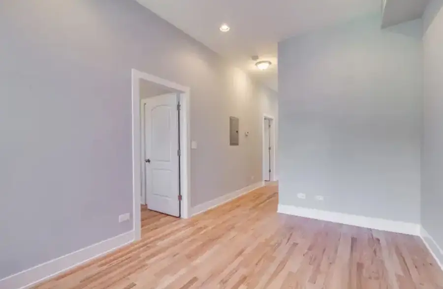 2135 S Fairfield Avenue, Chicago, IL 60608 - Image #3