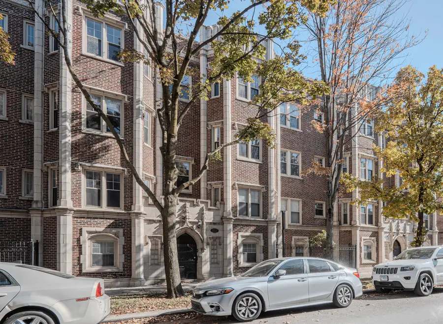 7037 S Crandon Avenue #219, Chicago, IL 60649 - Image #3
