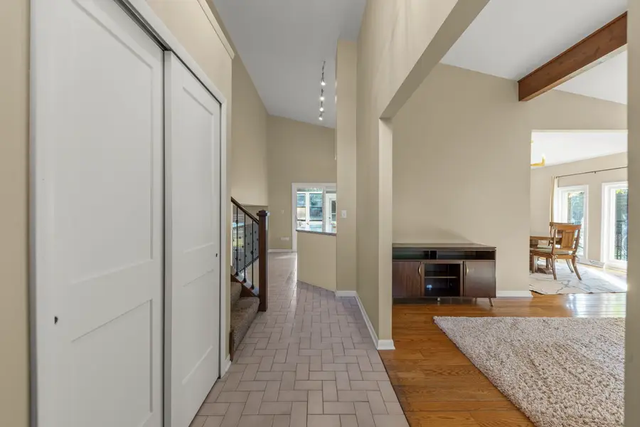 797 Oakwood Drive, Frankfort, IL 60423 - Image #3