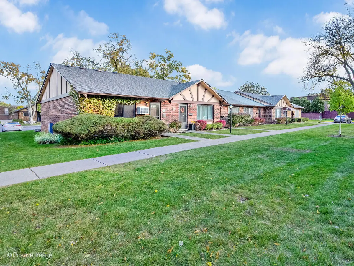 1S265 Dillon Lane, Villa Park, IL 60181 - Image #1