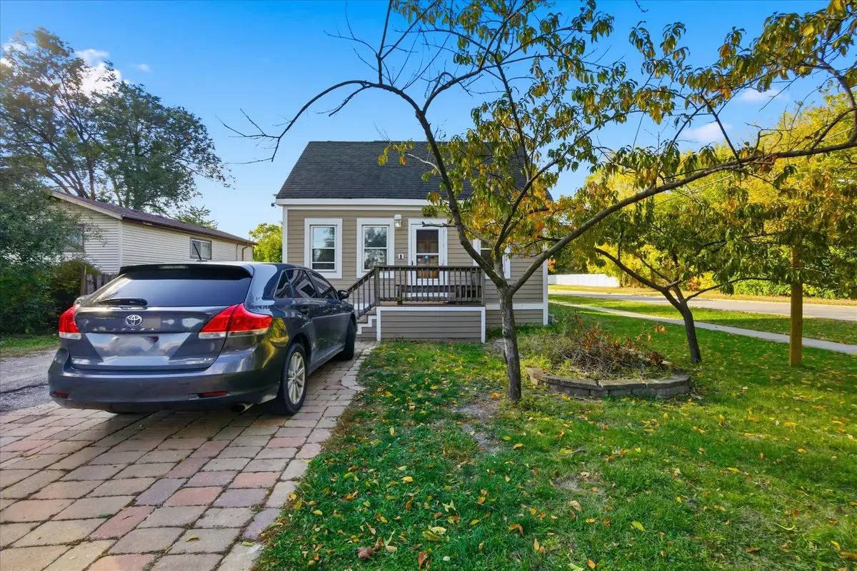 454 N Cedar Avenue, Wood Dale, IL 60191 - Image #1