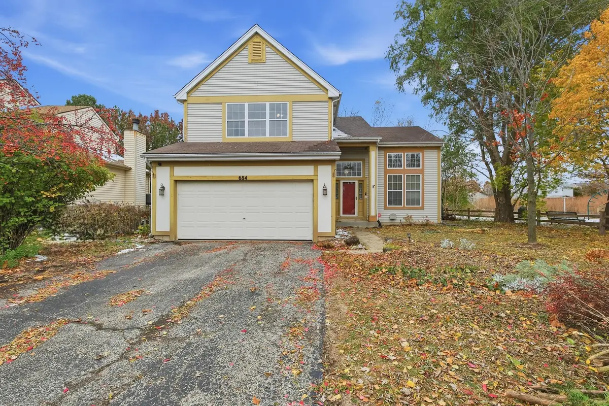 684 N Autumn Circle, Lindenhurst, IL 60046 - Image #1