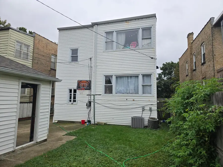 5738 W Windsor Avenue, Chicago, IL 60630 - Image #3