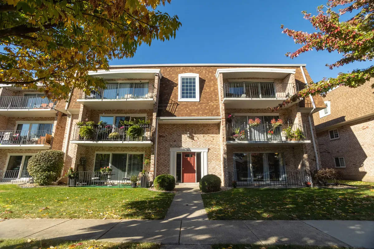 8712 Mobile Avenue #B, Oak Lawn, IL 60453 - #1