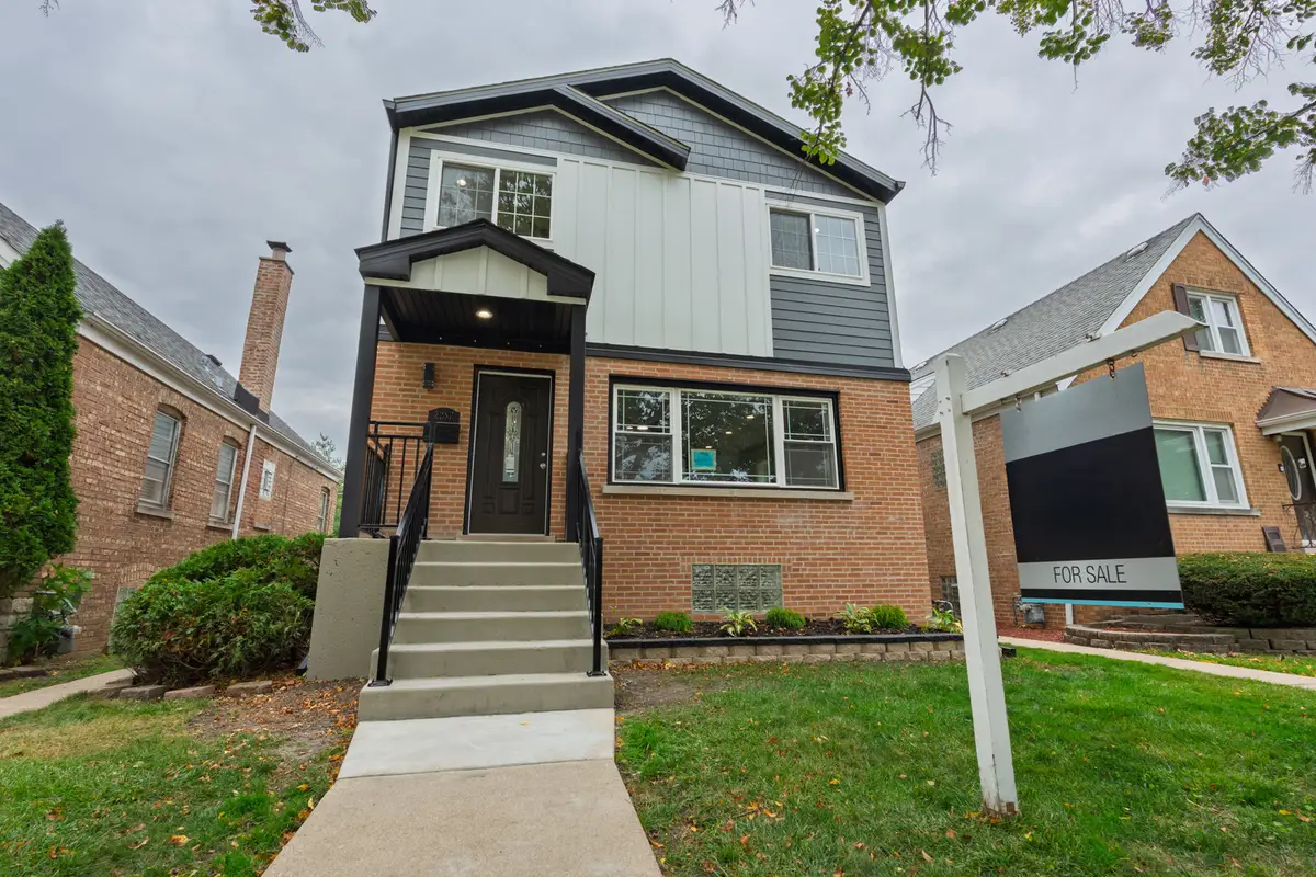 2252 Northgate Avenue, North Riverside, IL 60546 - Image #1