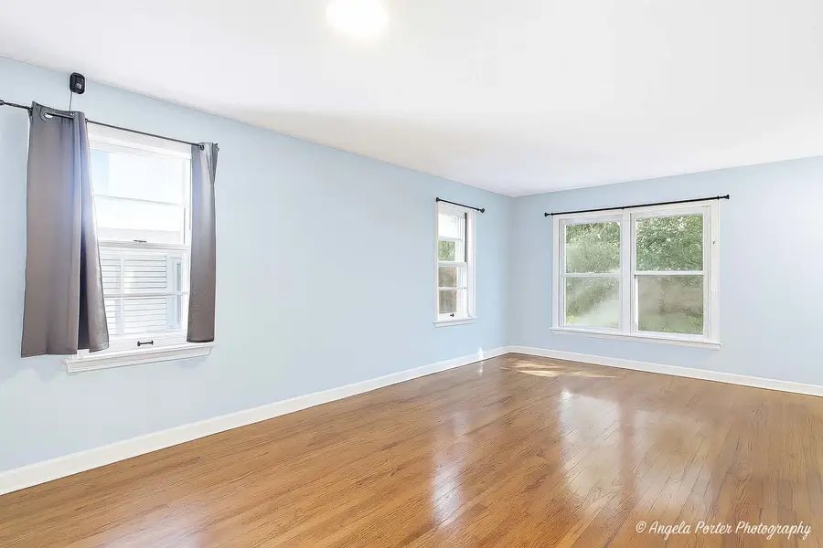 722 W Keith Avenue, Waukegan, IL 60085 - #3