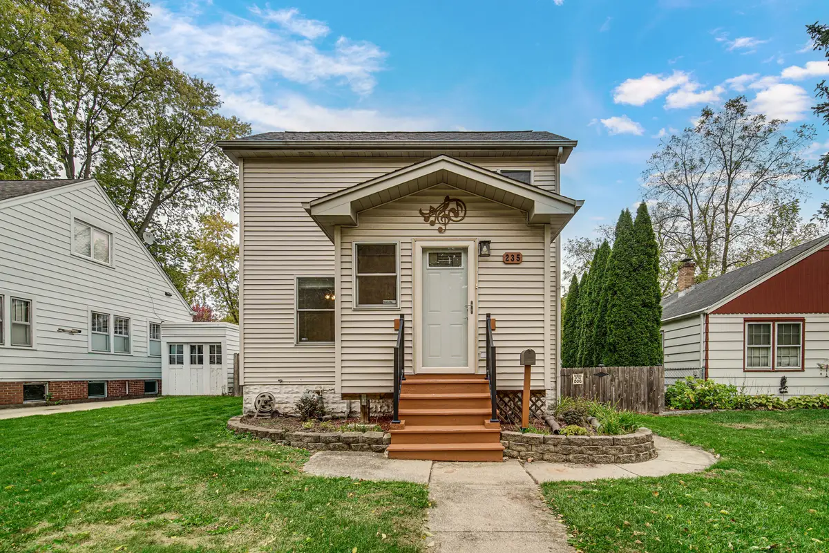 235 Ingalton Avenue, West Chicago, IL 60185 - #1
