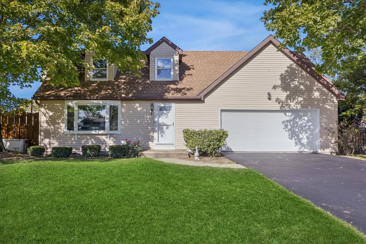 33W208 Bonnie Street, Saint Charles, IL 60174 - Image #1