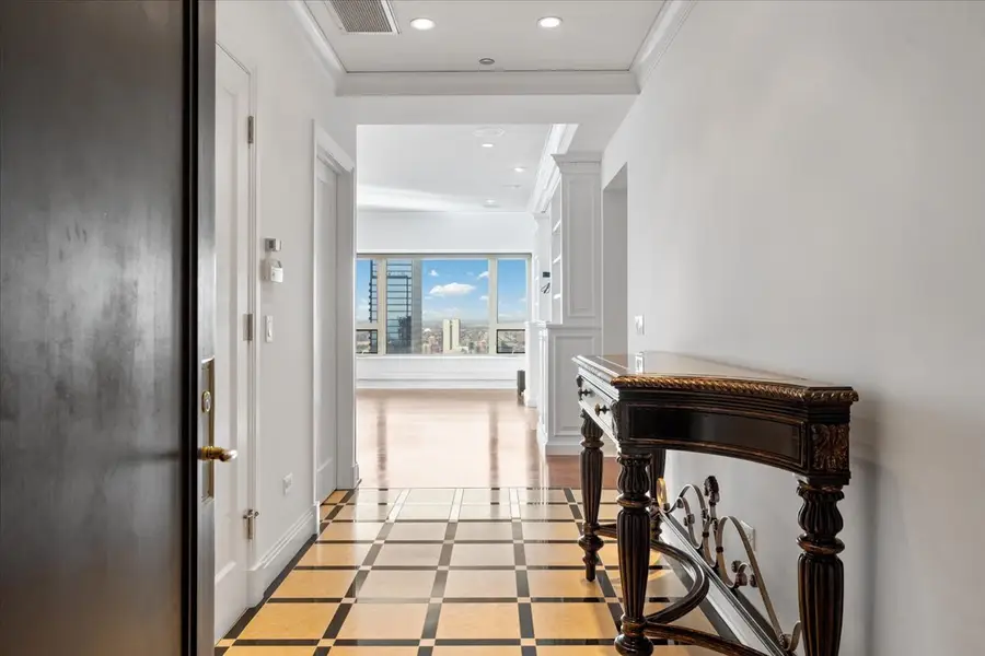 800 N Michigan Avenue #3603, Chicago, IL 60611 - Image #2