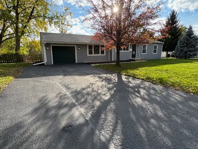 2941 Westridge Drive, Woodridge, IL 60517 - Image #2