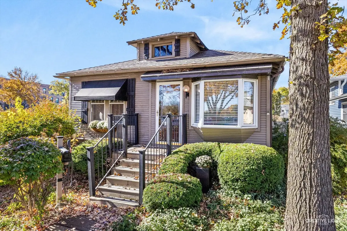 Address Withheld By Seller, Naperville, IL 60563 - Image #1