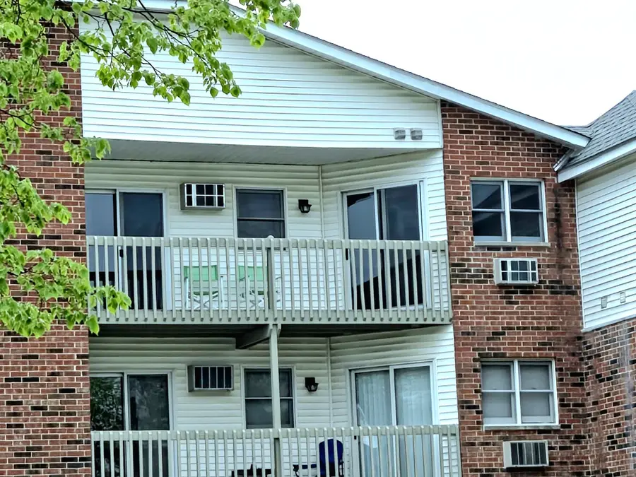 1313 Cunat Court #3F, Lake In The Hills, IL 60156 - #2