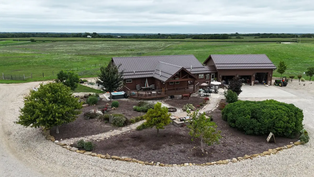 2951 N 28th Road, Seneca, IL 61360 - Image #1