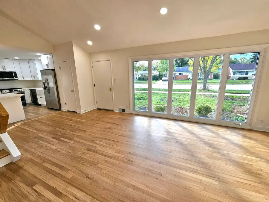 7434 Emerson Street, Morton Grove, IL 60053 - Image #3