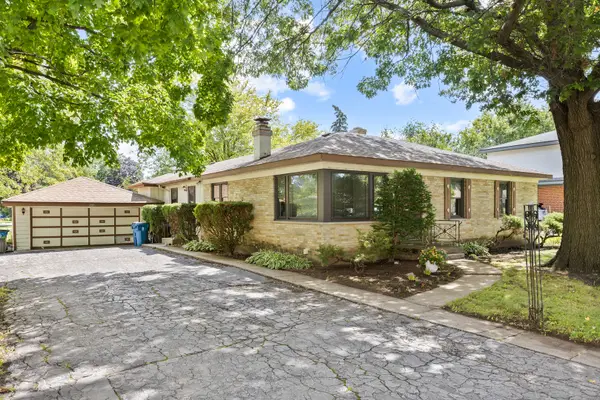 259 Pine Lane, Bensenville, IL 60106