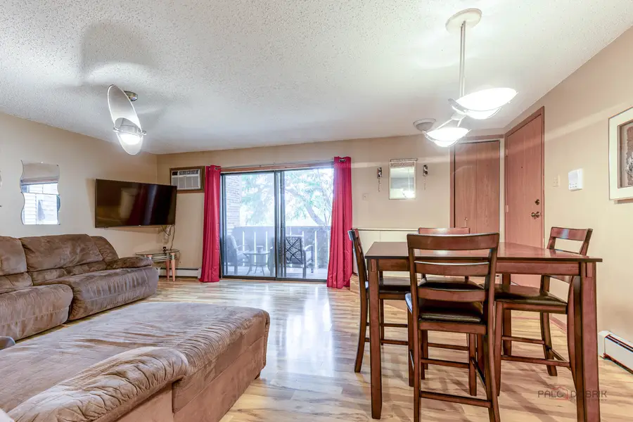 15 Echo Court #8, Vernon Hills, IL 60061 - Image #3