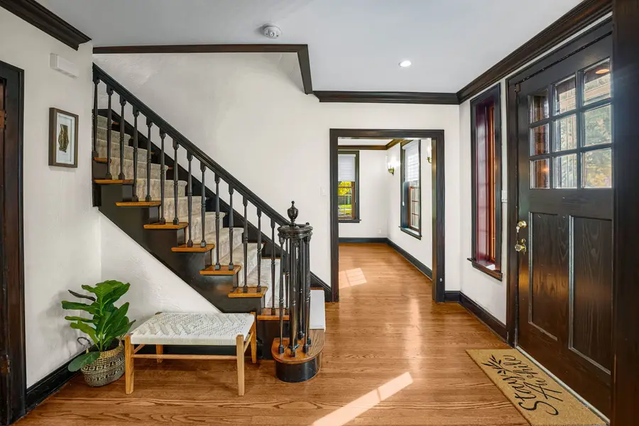 10022 S Seeley Avenue, Chicago, IL 60643 - Image #2