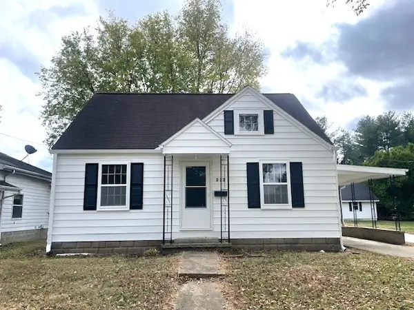 813 E Washington Street, Monticello, IL 61856