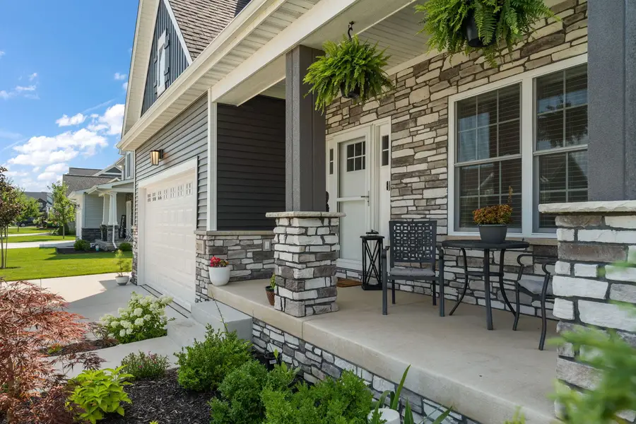 2011 Timberwood Lane, Chesterton, IN 46304 - Image #3