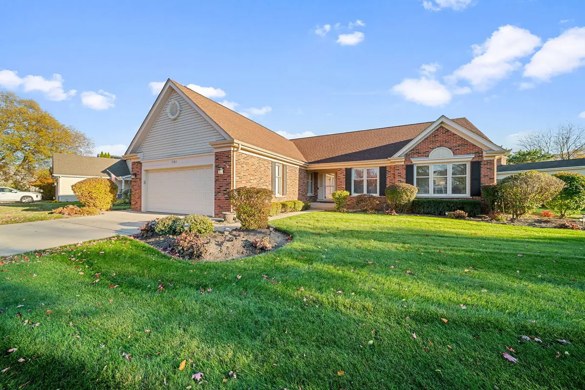 701 N Victoria Drive, Palatine, IL 60074 - Image #1
