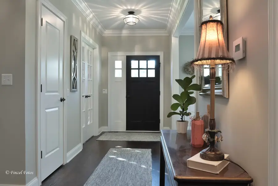 1028 S 5th Street, Saint Charles, IL 60174 - Image #2