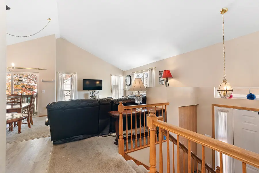 1352 Fox Hound Trail, Beecher, IL 60401 - Image #2