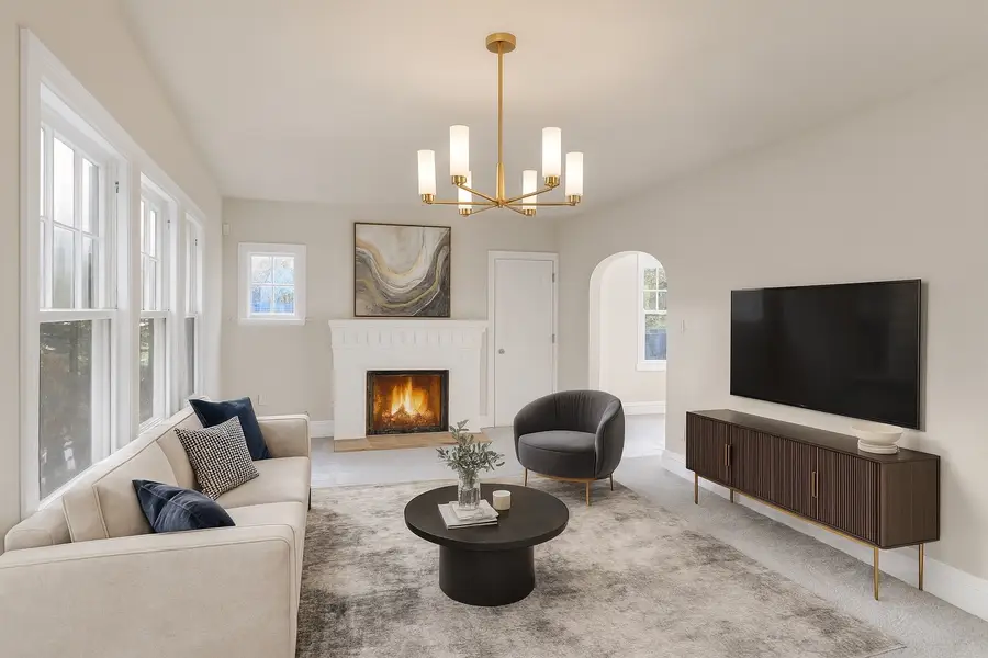 624 Lincoln Avenue, Elgin, IL 60120 - Image #3