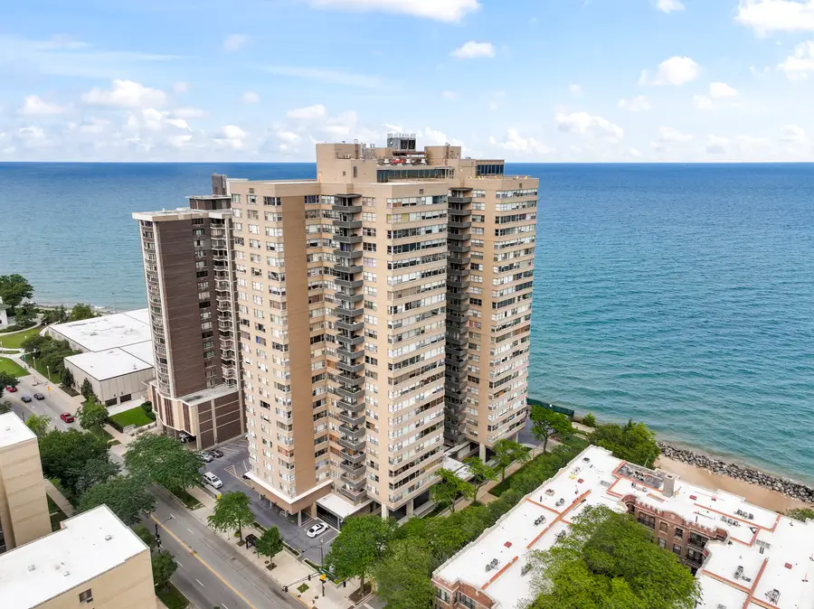 6301 N Sheridan Road #11R, Chicago, IL 60660 - Image #2