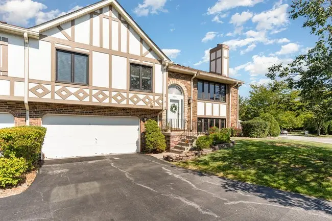 9280 Windsor Parkway, Tinley Park, IL 60487 - Image #1