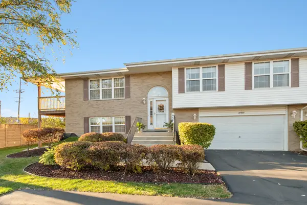 10934 S Lorel Avenue #10934, Oak Lawn, IL 60453