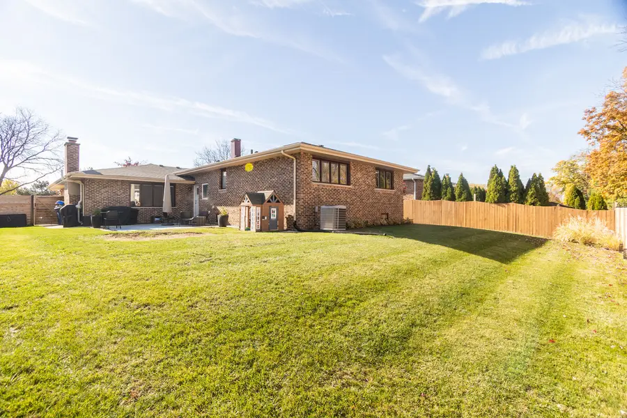 3240 Pitcher Drive, Darien, IL 60561 - #3