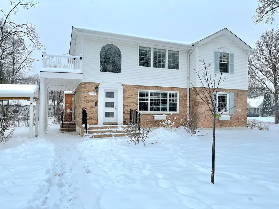 201 W Potomac Avenue, Lombard, IL 60148 - Image #2