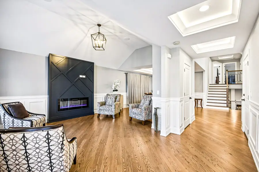 8200 S Normandy Avenue, Burbank, IL 60459 - Image #3