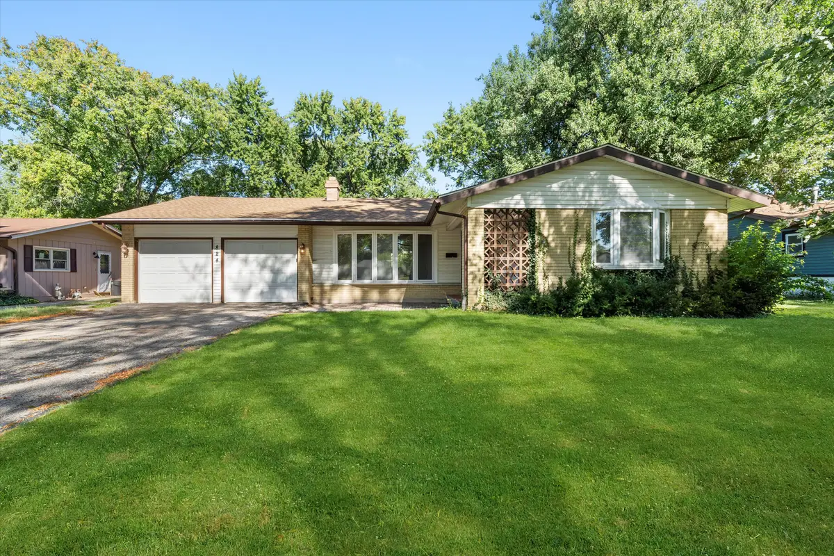 824 Oxford Street, Downers Grove, IL 60516 - #1