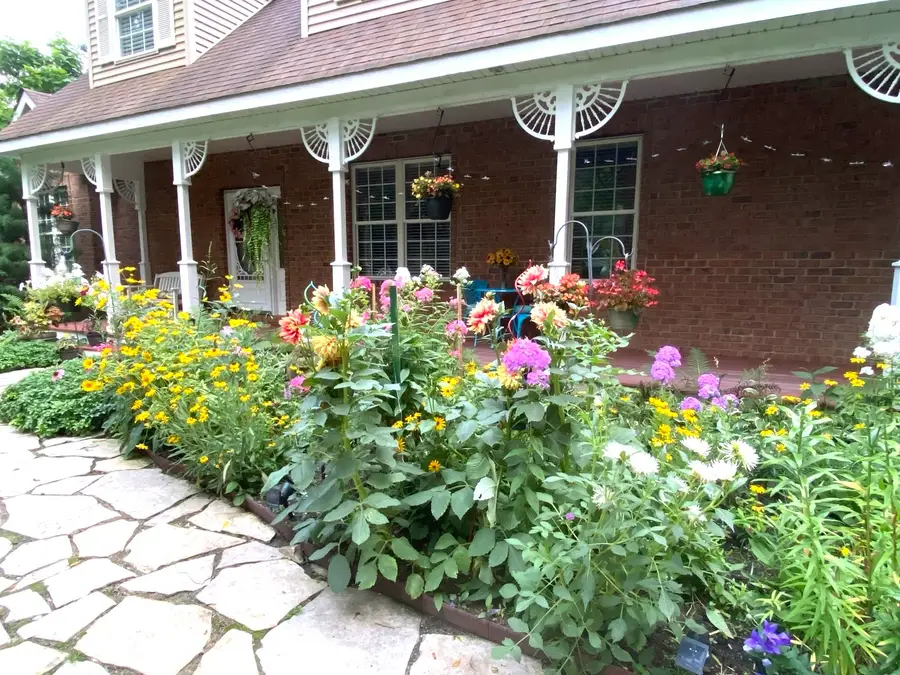 5803 Amherst Court, McHenry, IL 60050 - Image #2