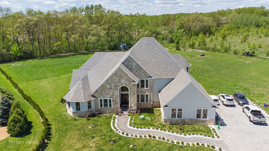 38148 N Helena Lane, Wadsworth, IL 60083 - Image #2