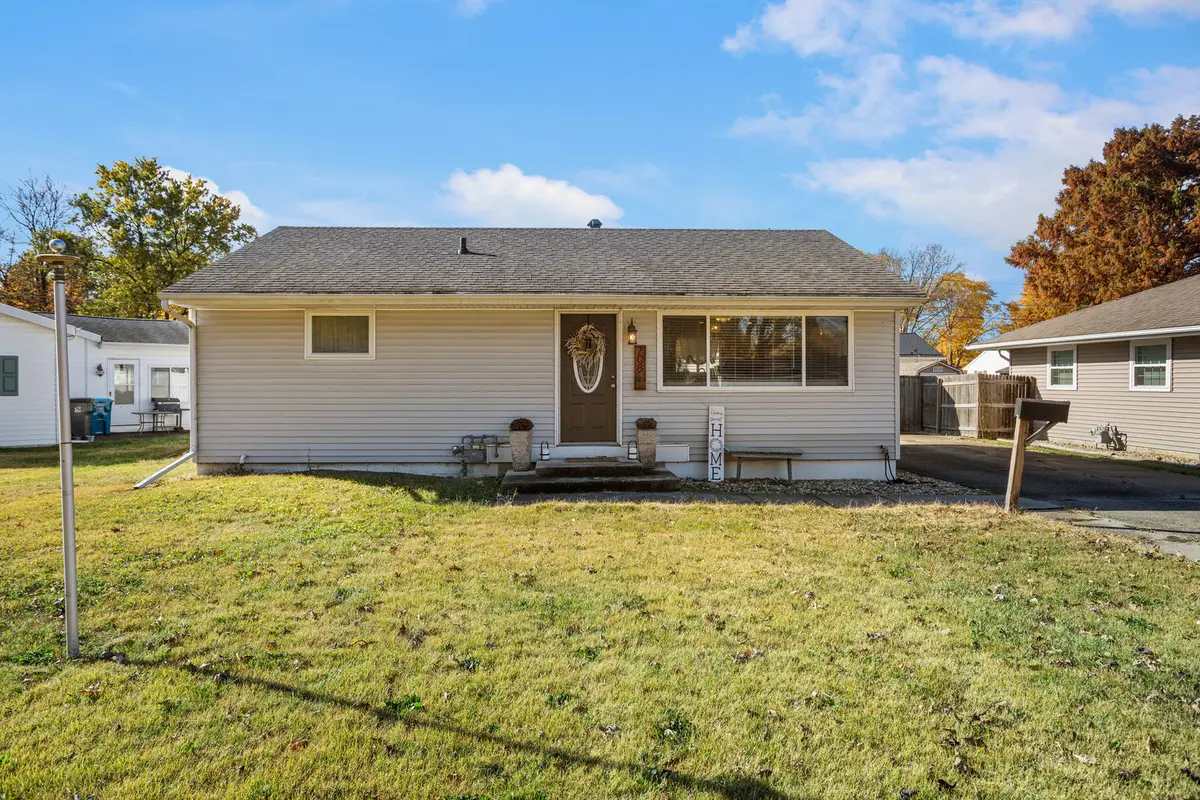 708 S Emerson Street, Monticello, IL 61856 - #1