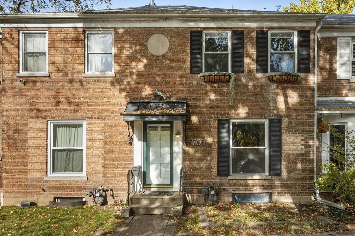 705 Case Street, Evanston, IL 60202 - #1