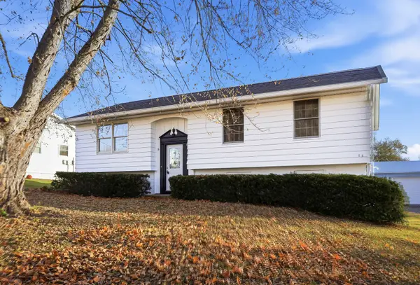 Address Withheld By Seller, Freeport, IL 61032