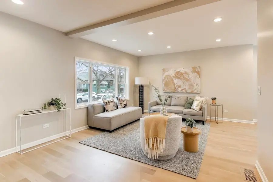 4065 N Meade Avenue, Chicago, IL 60634 - Image #3