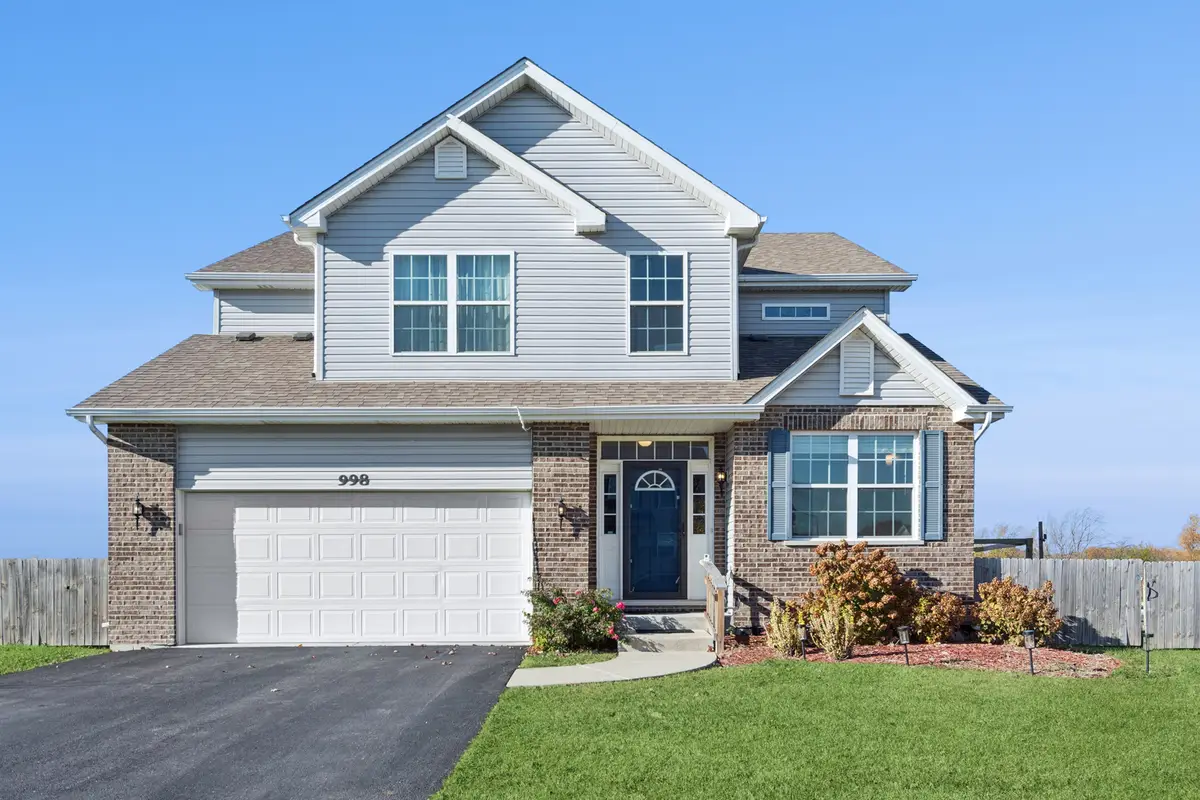 998 Garnet Lane, Montgomery, IL 60538 - Image #1