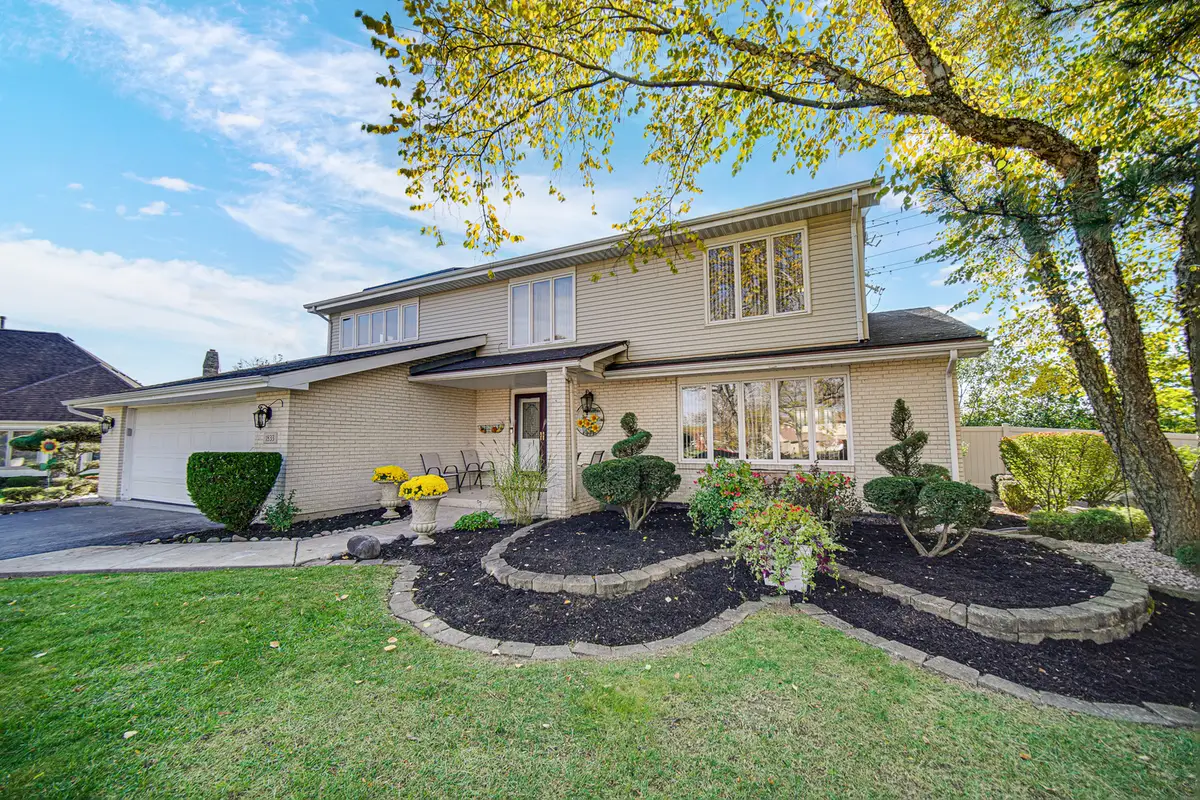 1833 Pheasant Court, Flossmoor, IL 60422 - Image #1