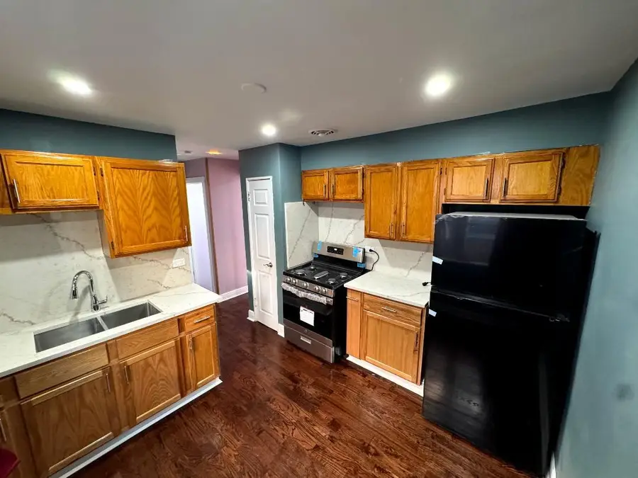 5065 W Gladys Avenue #C, Chicago, IL 60644 - Image #2