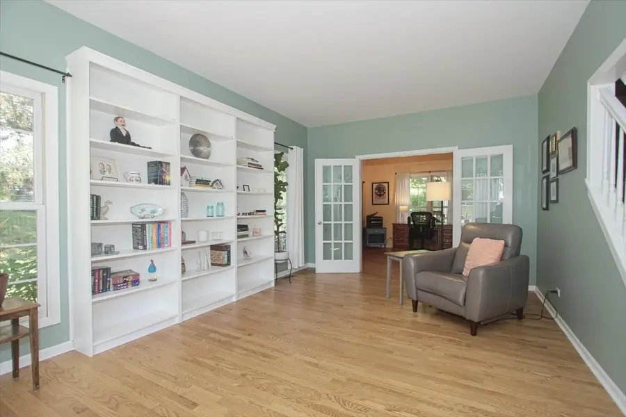 3404 Green Pastures Road, Carpentersville, IL 60110 - Image #2