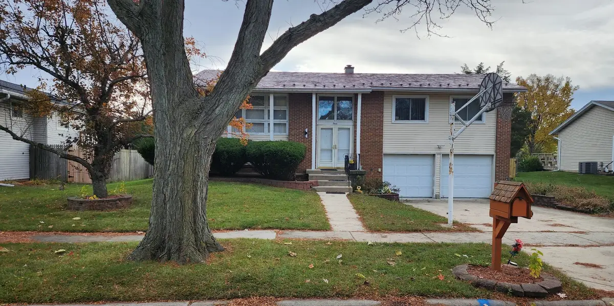 Address Withheld By Seller, Bolingbrook, IL 60440 - Image #1