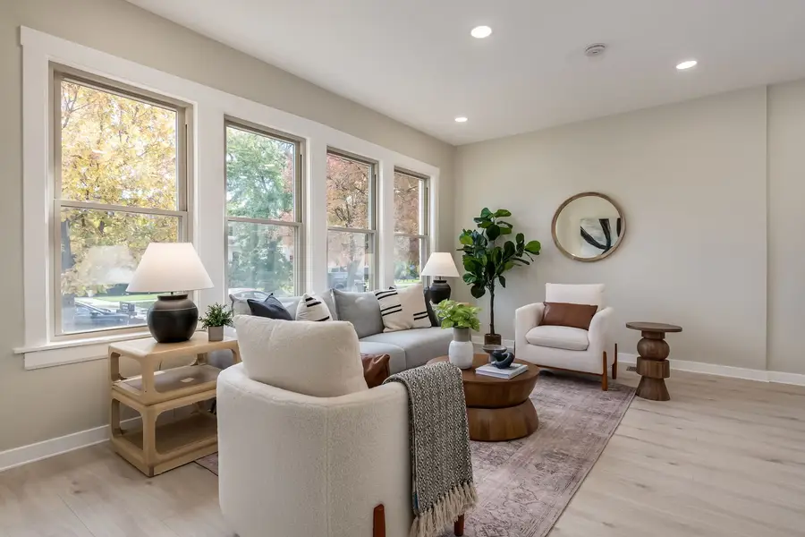 5144 N Kolmar Avenue, Chicago, IL 60630 - Image #3