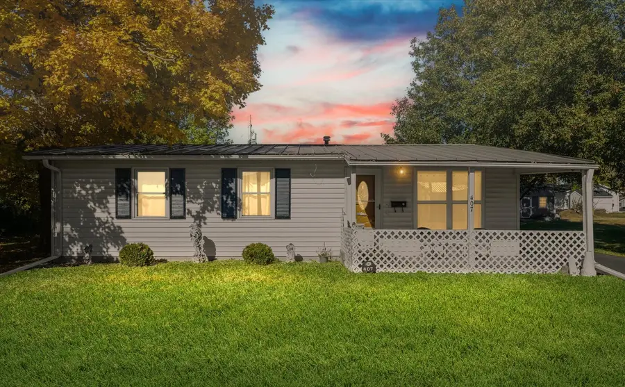 407 W Oak Street, Le Roy, IL 61752 - Image #2